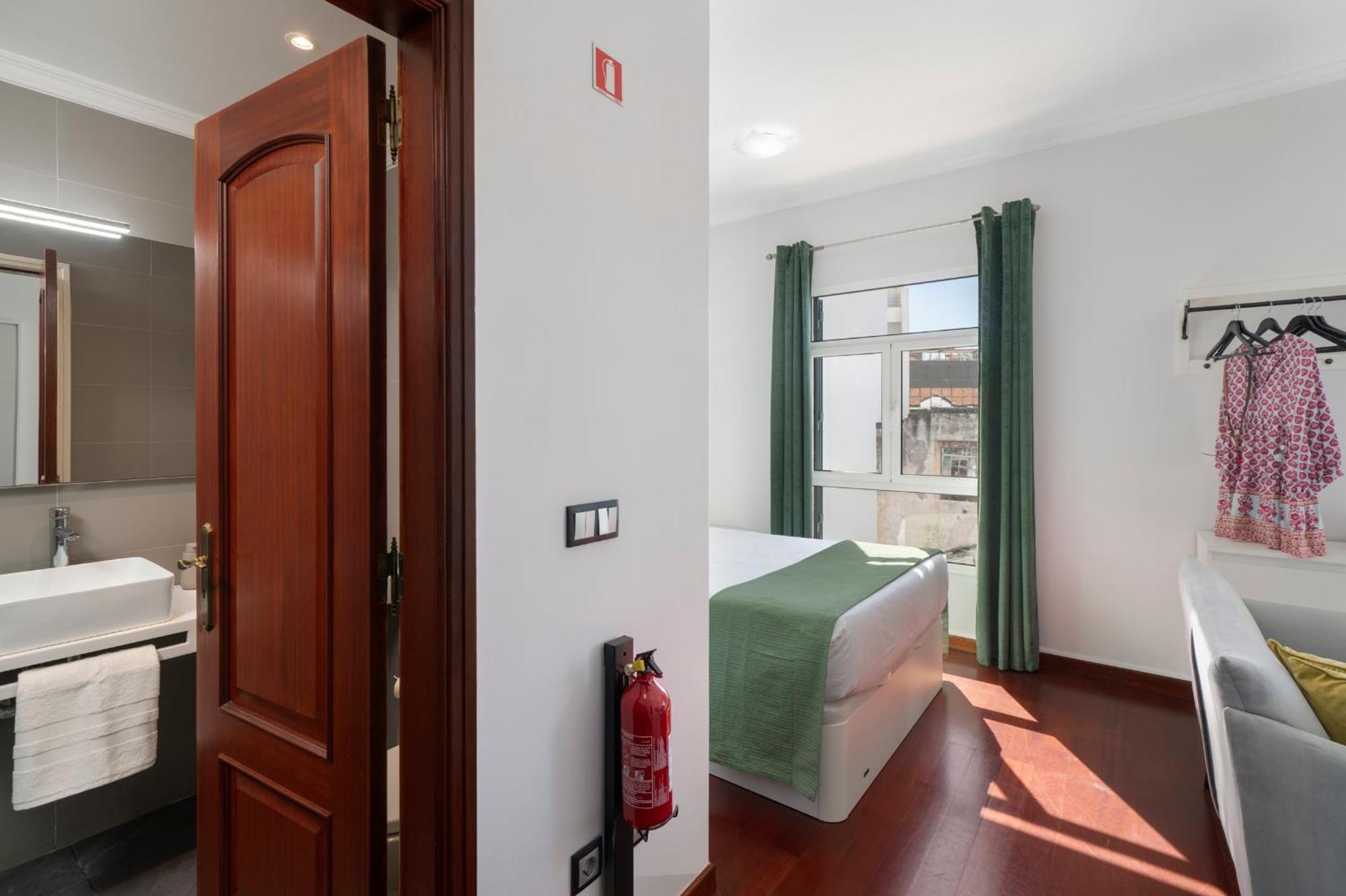 Apartamento Do Carmo By An Island Apart Funchal Dış mekan fotoğraf