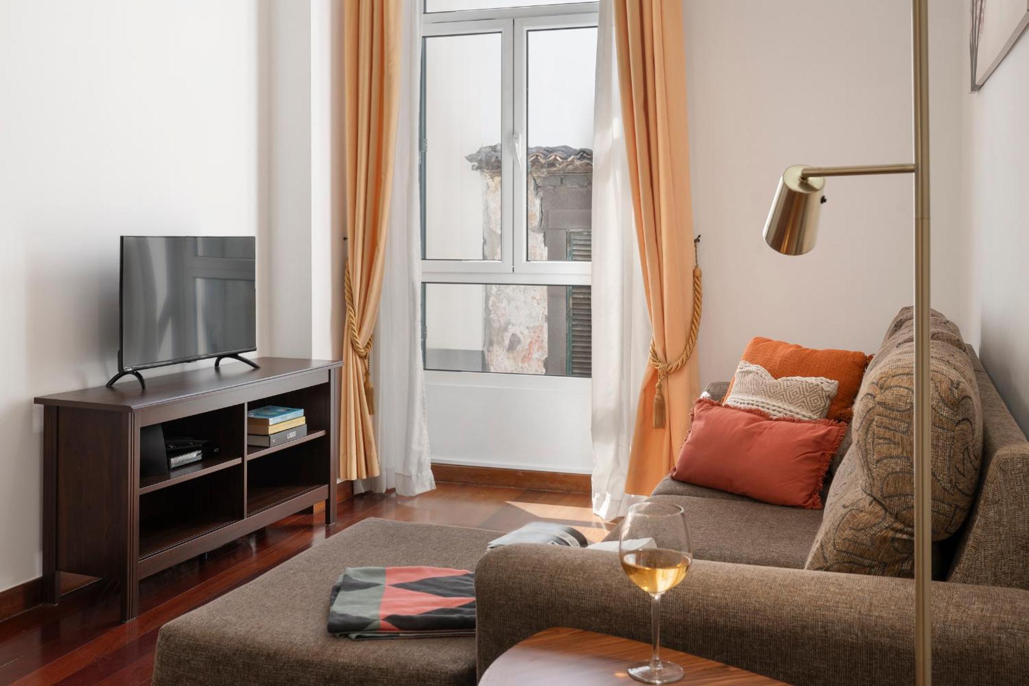 Apartamento Do Carmo By An Island Apart Funchal Dış mekan fotoğraf